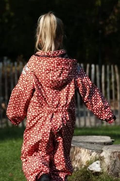 Ducksday Regenanzug Funky Red Regenoverall 9 Ducksday Regenanzug Funky Red Regenoverall -Kindermode – Einfach machen. ducksday regenanzug funky red3 1280x1280 1