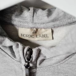 Nordic Label HOODIE Kinder Sweatjacke Mit Kapuze -Kindermode – Einfach machen. kapuzenjacke nordic label 1280x1280 1