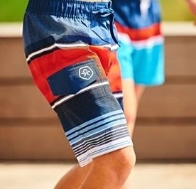Color Kids ESKE Beach Shorts Kinder Bermuda Blau/rot 4 Color Kids ESKE Beach Shorts Kinder Bermuda Blau/rot – Bild 2