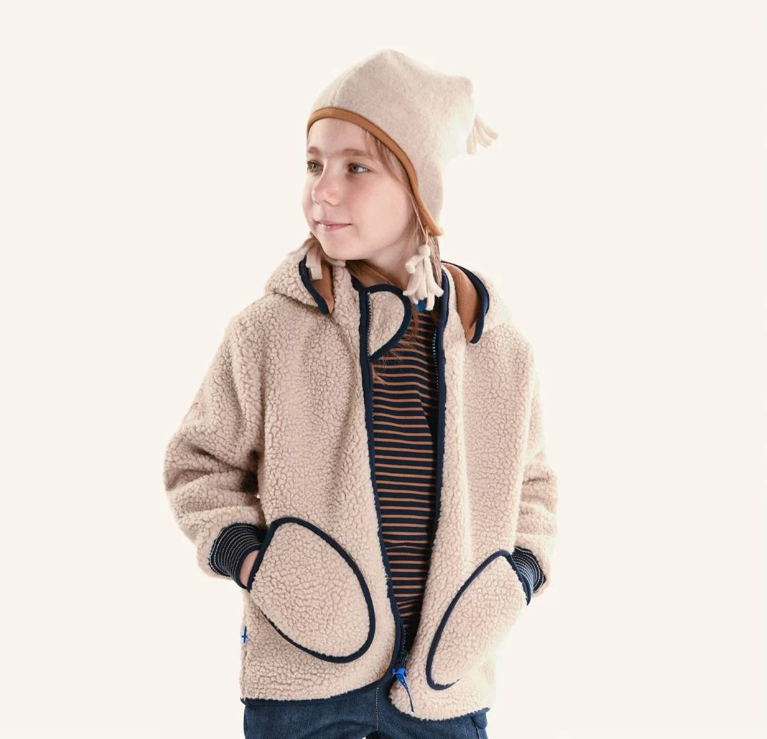 Finkid TONTTU NALLE Fleecejacke Zip-In Innenjacke Aus Teddyfleece 5 Finkid TONTTU NALLE Fleecejacke Zip-In Innenjacke Aus Teddyfleece – Bild 3