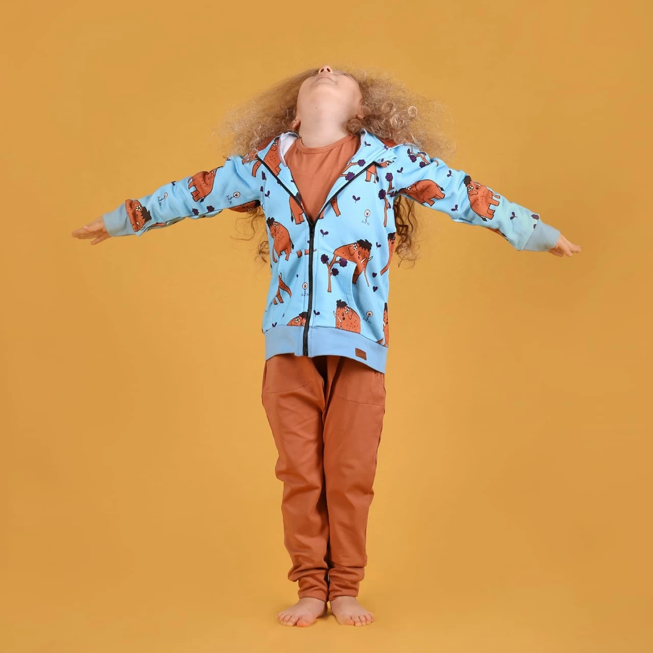 Walkiddy Baggy Pants Uni Sweathose Biobaumwolle GOTS 4 Walkiddy Baggy Pants Uni Sweathose Biobaumwolle GOTS – Bild 2